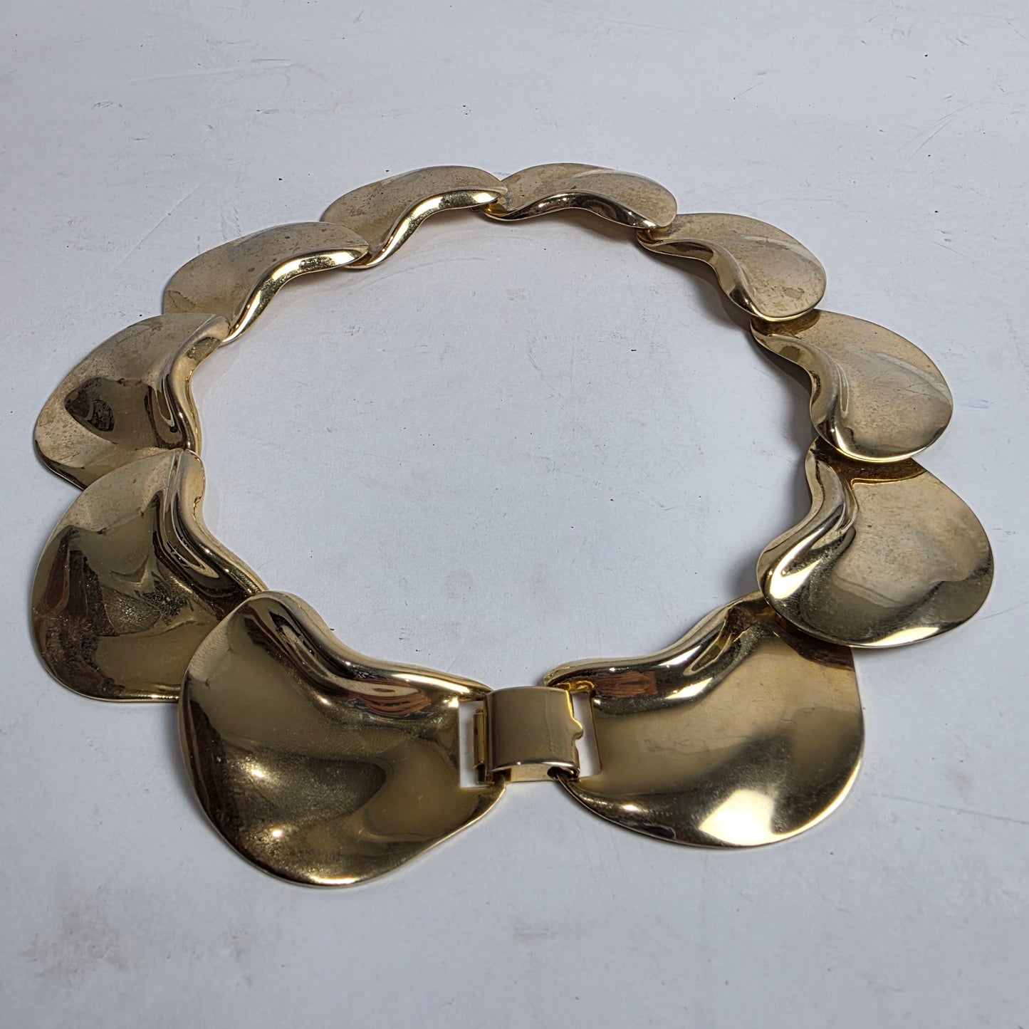 Vtg. 1970s Gold Plate Collar Necklace (CSHW)