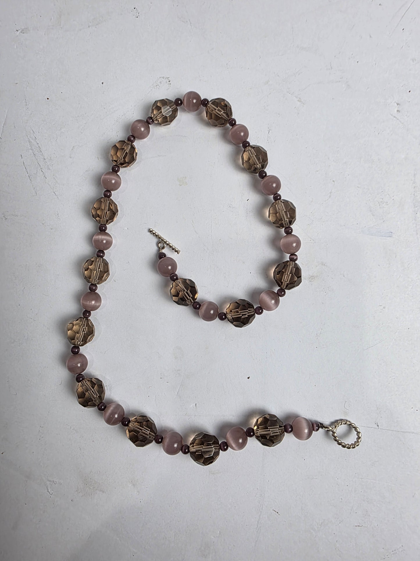 Vtg. 1970s Amethyst Glass Necklace (CSHW)
