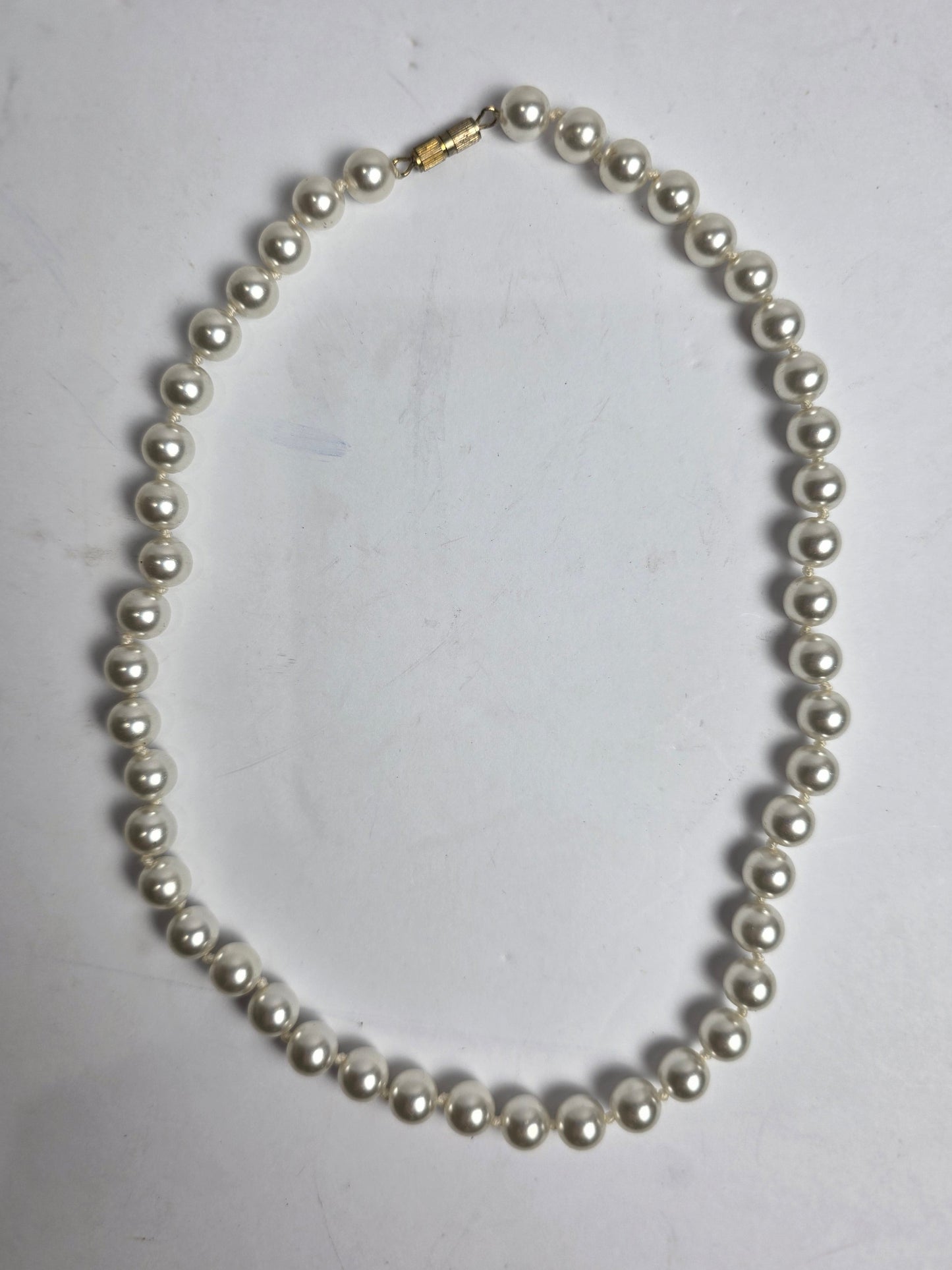 Vtg. 1950s  Hand-Knotted Costume Pearls (CSHW)