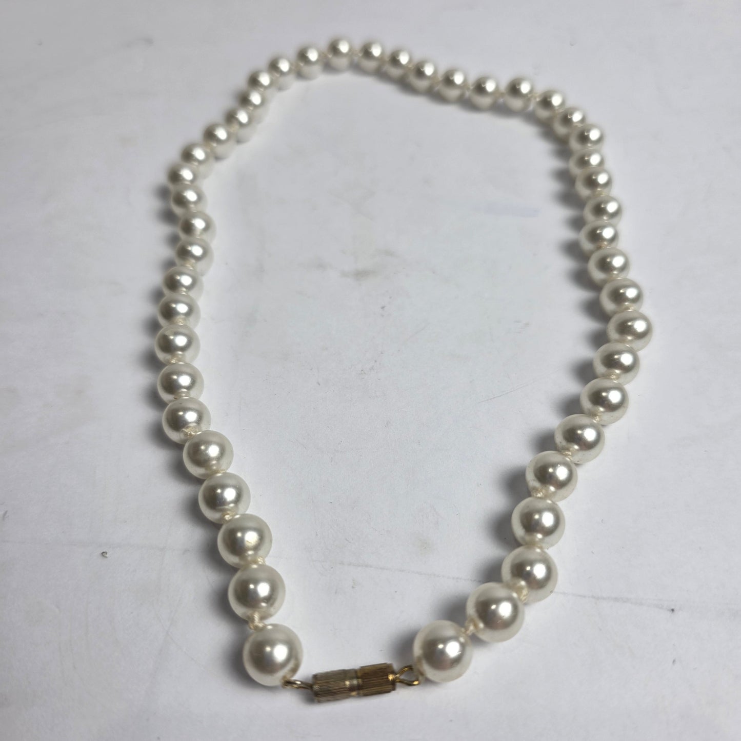 Vtg. 1950s  Hand-Knotted Costume Pearls (CSHW)