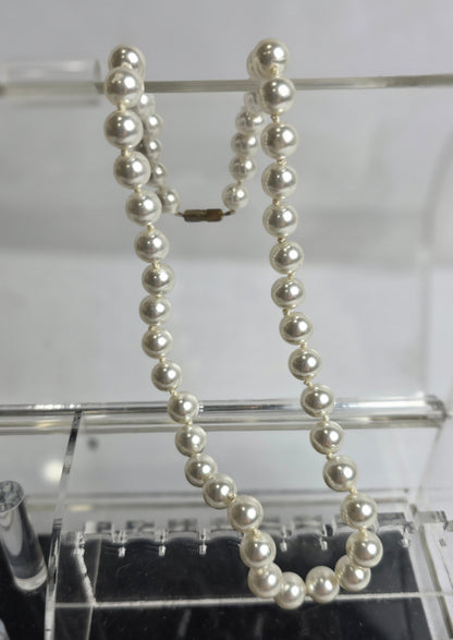 Vtg. 1950s  Hand-Knotted Costume Pearls (CSHW)