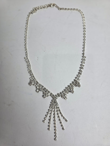 Vtg. 1980s Rhinestone Necklace (CSHW)