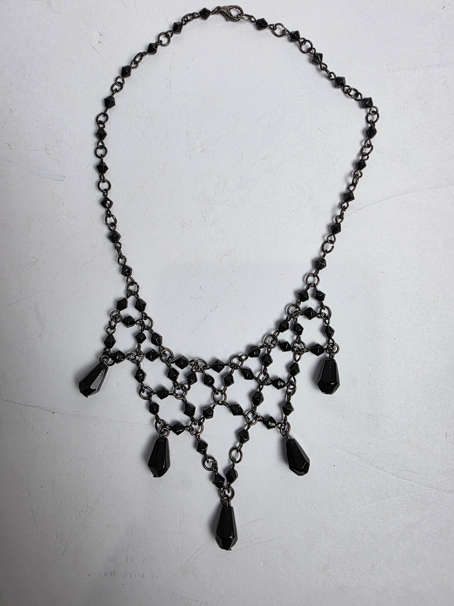 Vtg. 1980s Black Necklace (CSHW)