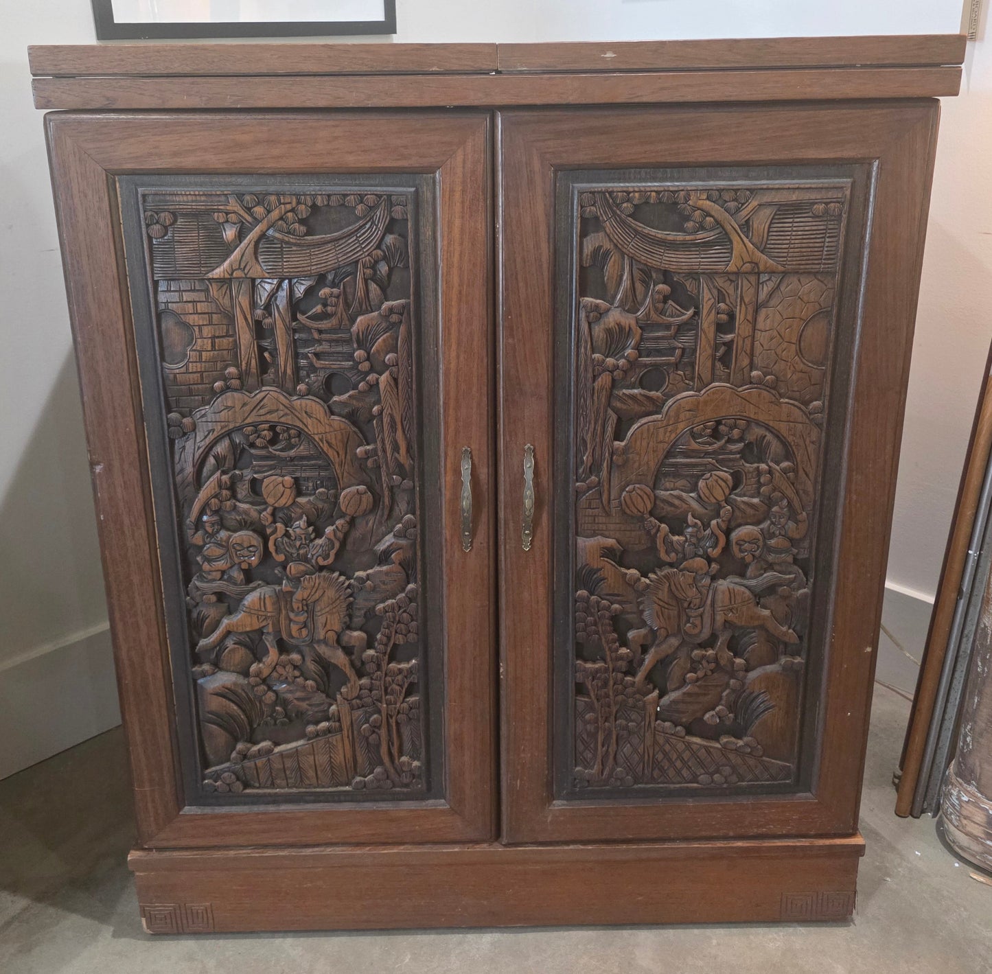 Hand-Carved Asian Flip-Top Dry Bar