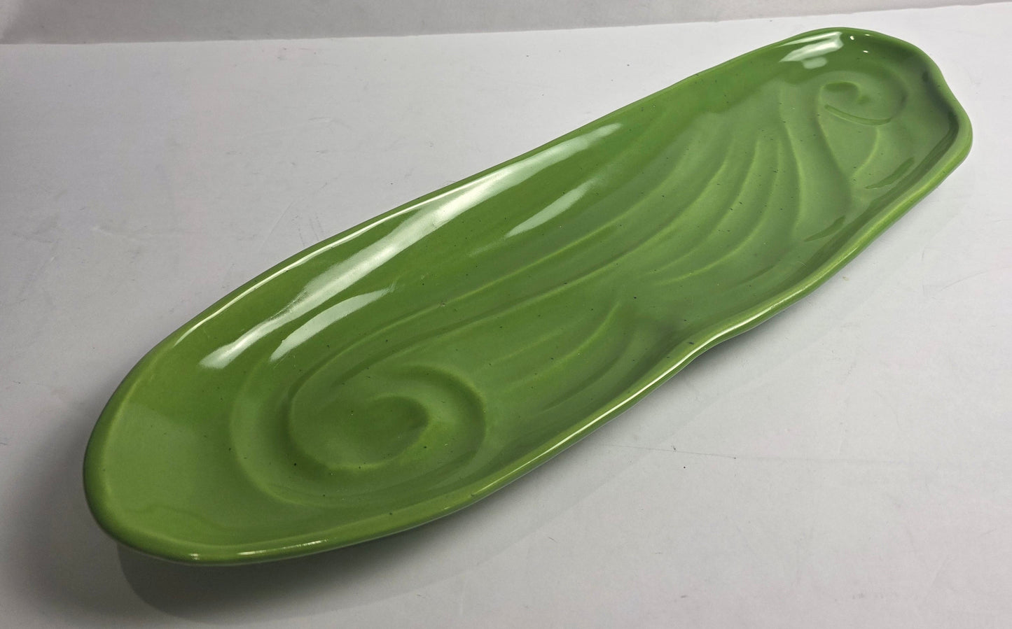 Vtg. Gail Pittman USA Green Serving Dish