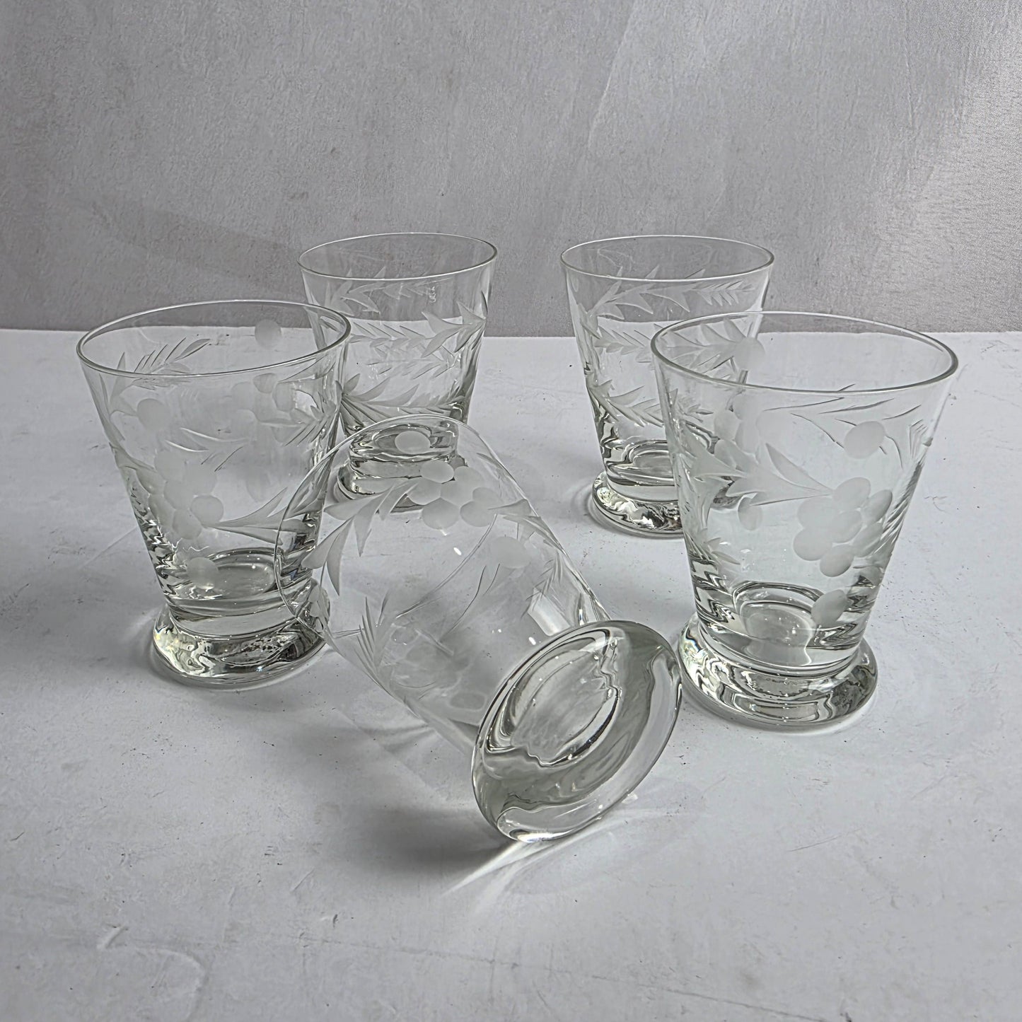 Vtg. Set of 5 Etched Mid-Century Glasses