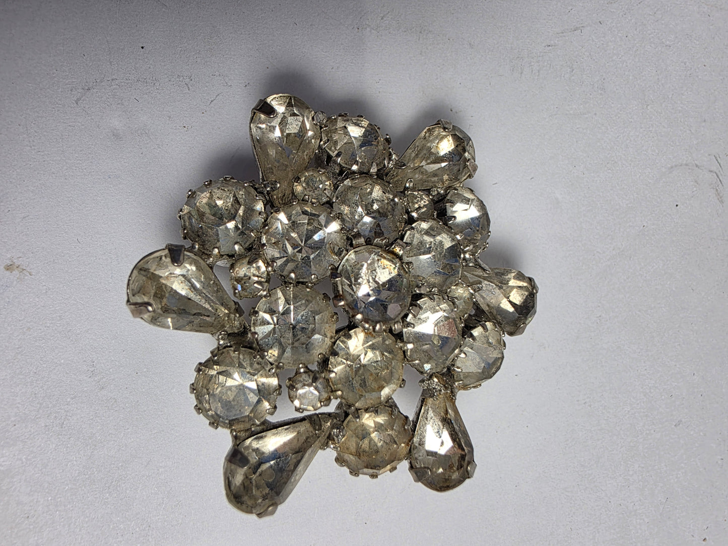 Vtg. Clear Rhinestone Brooch