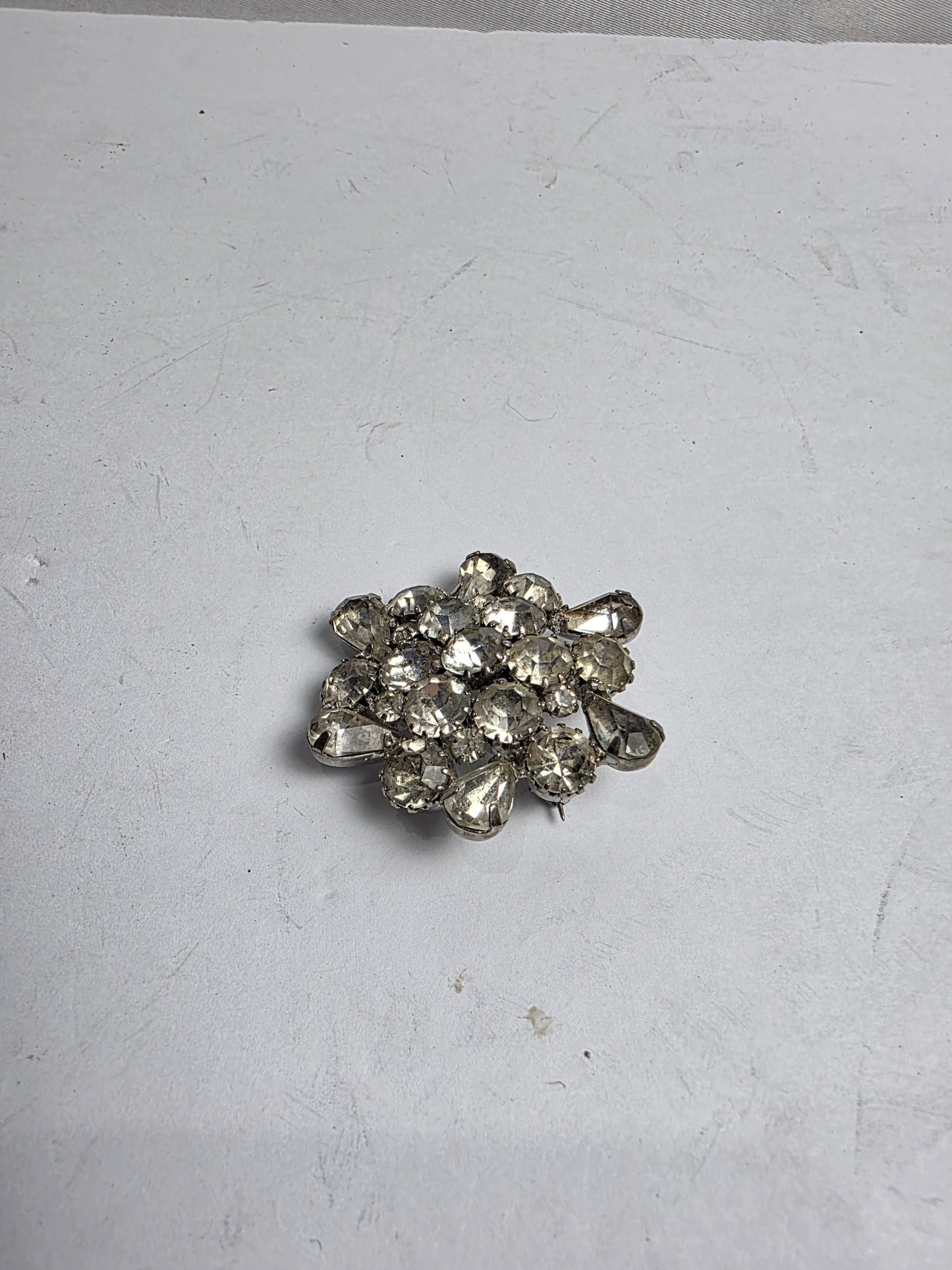 Vtg. Clear Rhinestone Brooch