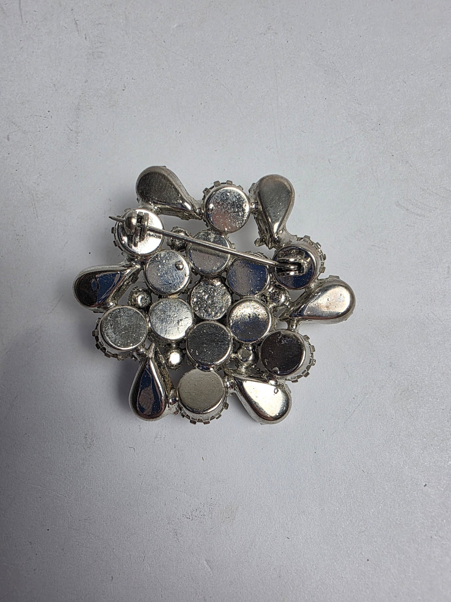 Vtg. Clear Rhinestone Brooch