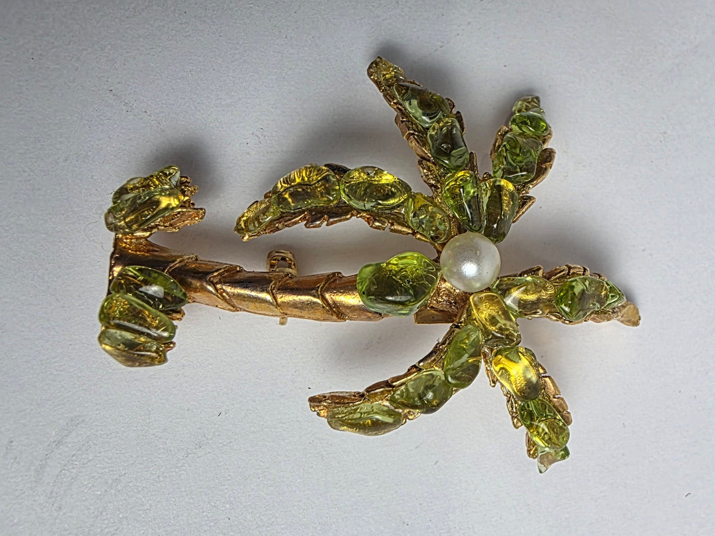 Vtg. Palm Tree Brooch
