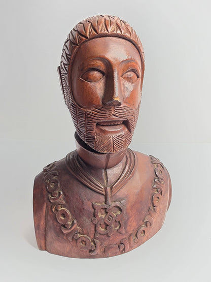 Vtg. 1950s Spanish Conquistador - Hand Carved Wood (CSHW)