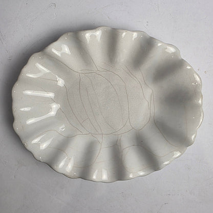 Vtg. White Ruffle Ceramic Bowl