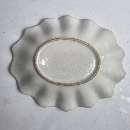 Vtg. White Ruffle Ceramic Bowl