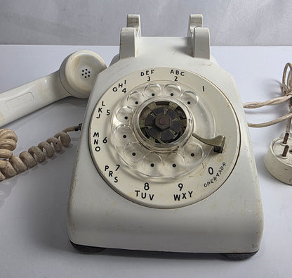 Vtg. White Western Electric Bell 500 Rotary Phone (CSHW)