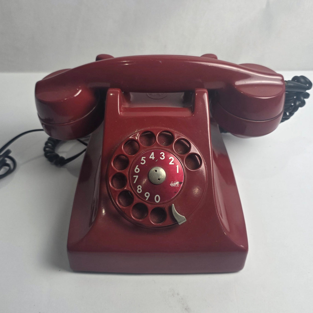 Vtg. 50s Red Erikson Rotary Phone (CSHW)