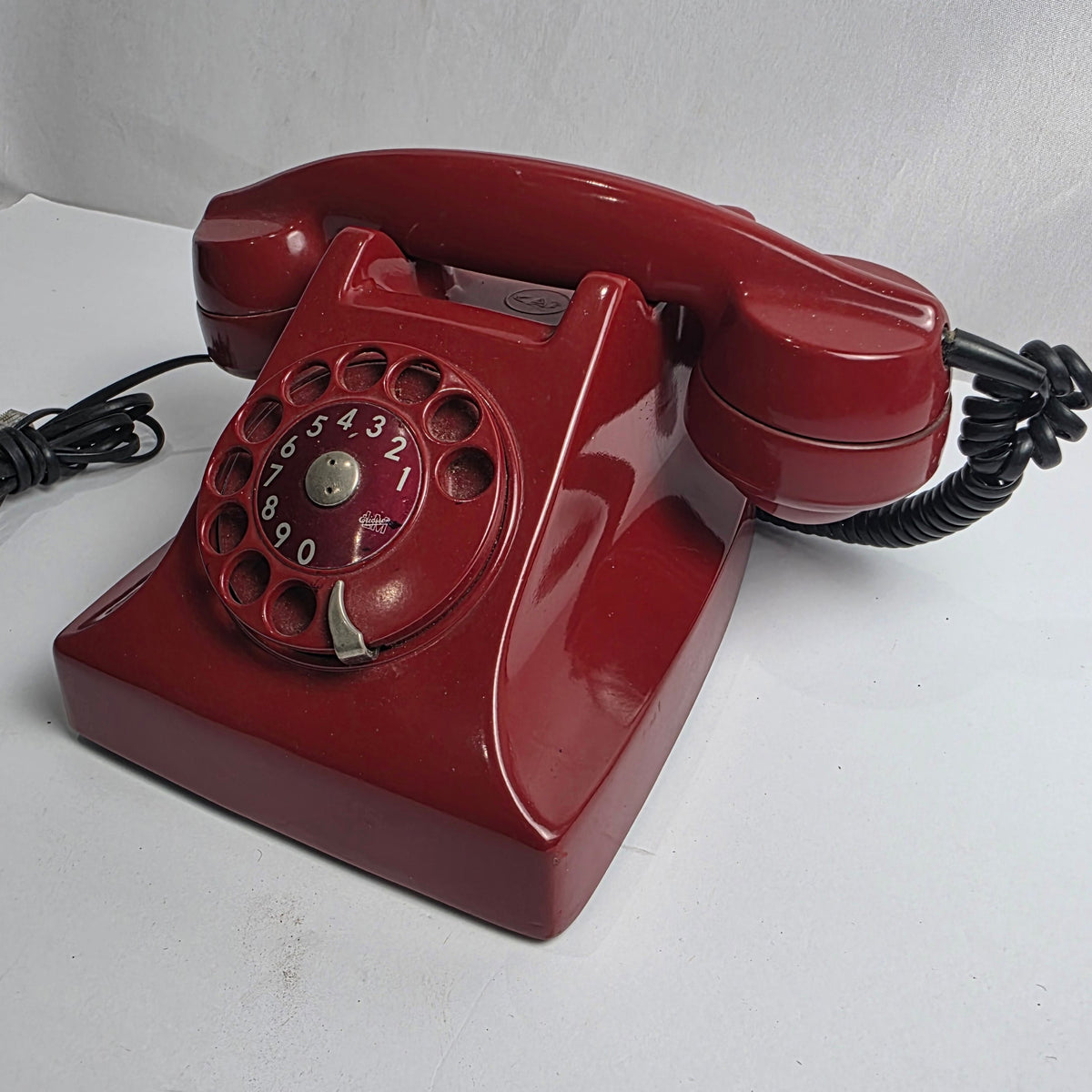 Vtg. 50s Red Erikson Rotary Phone (CSHW)