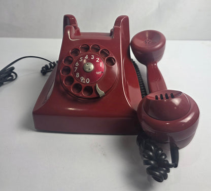Vtg. 50s Red Erikson Rotary Phone (CSHW)
