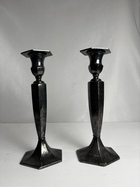 Vintage 1910-1920s Wilcox S. Co. Silver Quadruple Plated Candlestick Holders, Hexagonal Base, Model 8553 (Pair) CSHW