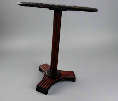 Reeded Table cs