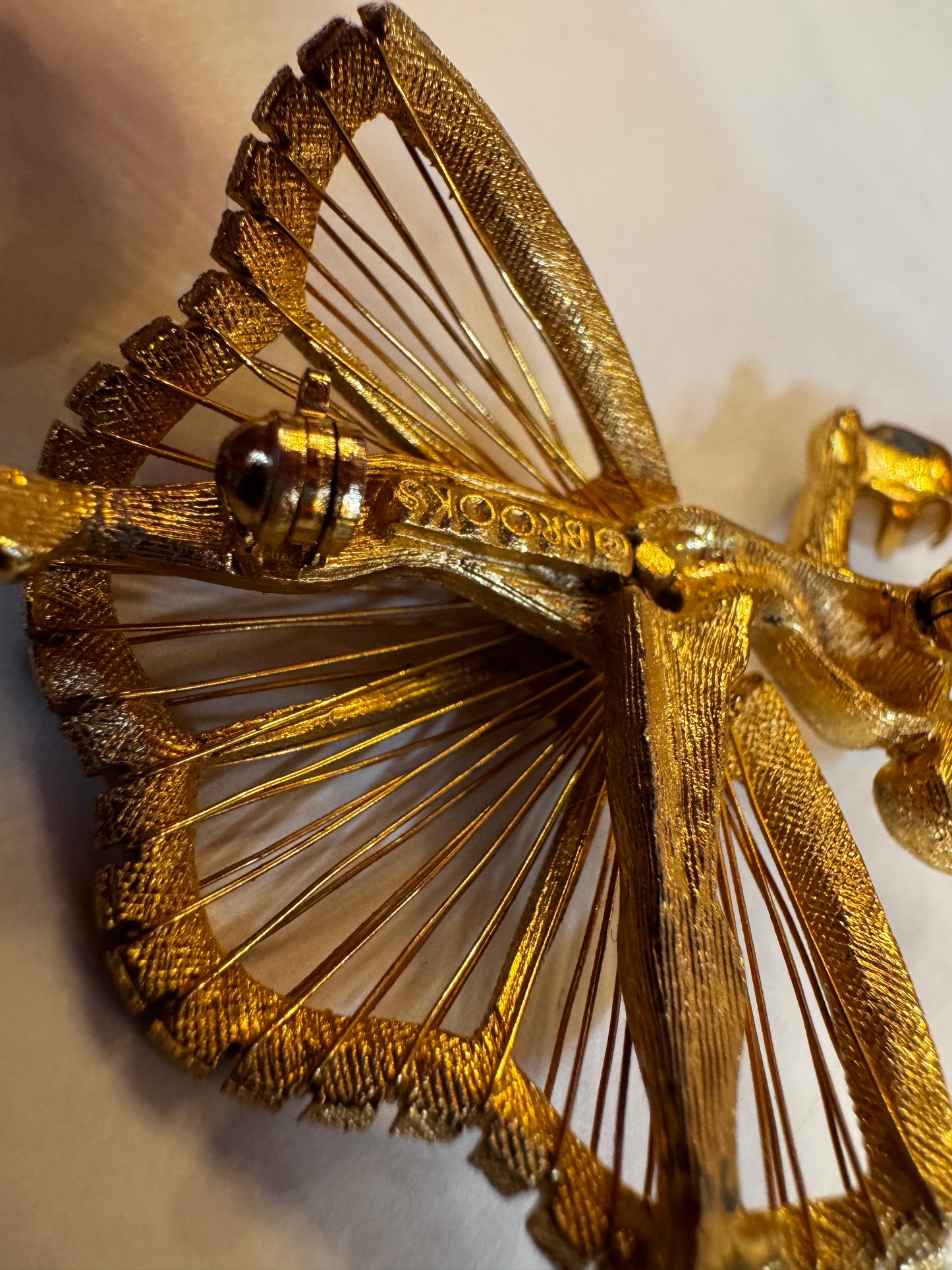 Vintage 1950s Signed Brooks Ballerina Brooch – "Anna Pavlova" Series – Hand-Assembled Wirework & Glass Pearl csbh