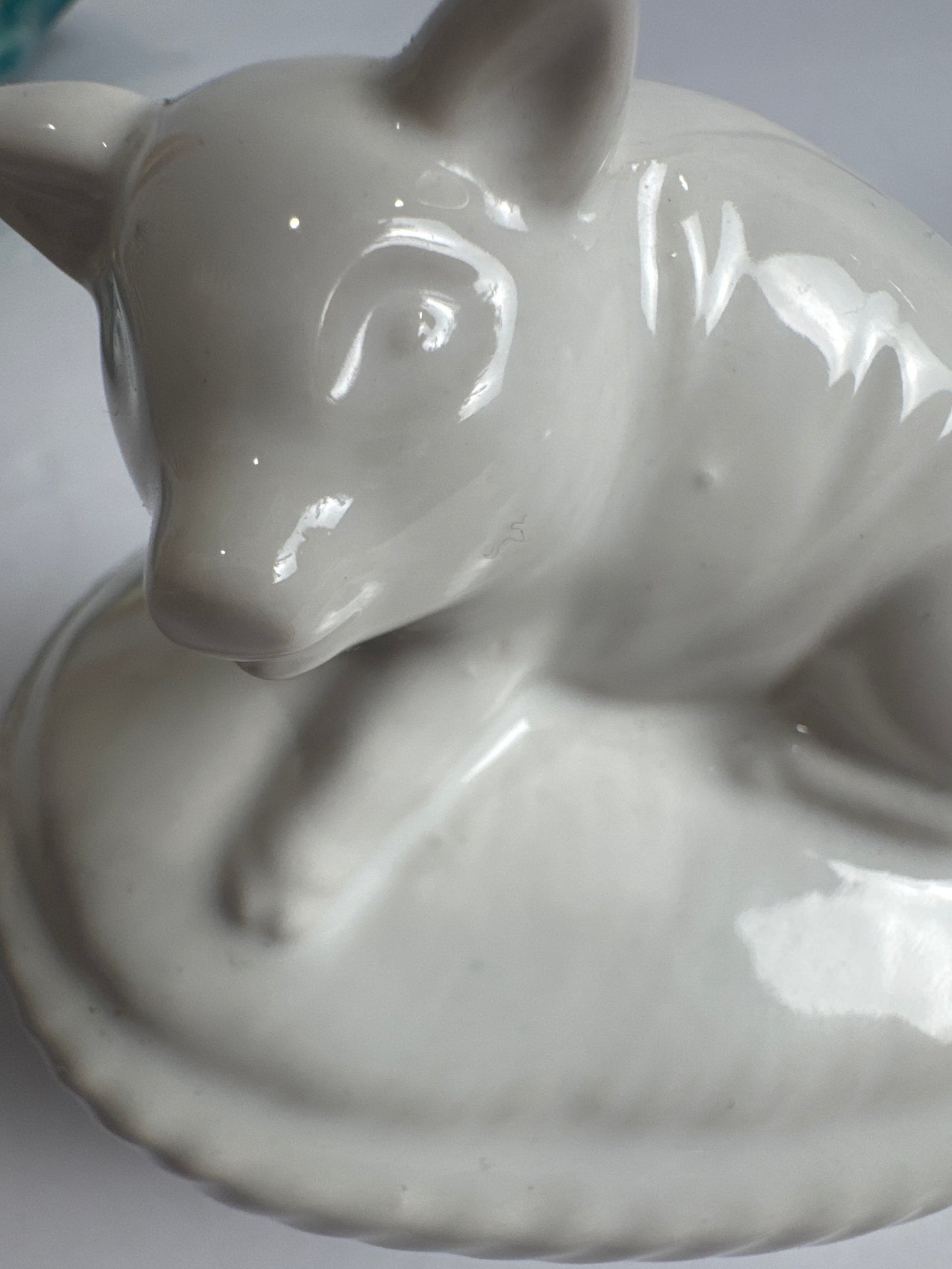 Vtg Pig on a basket. CSBH