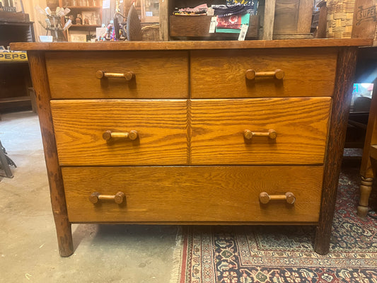 Unique Vintage Chest Of Drawers