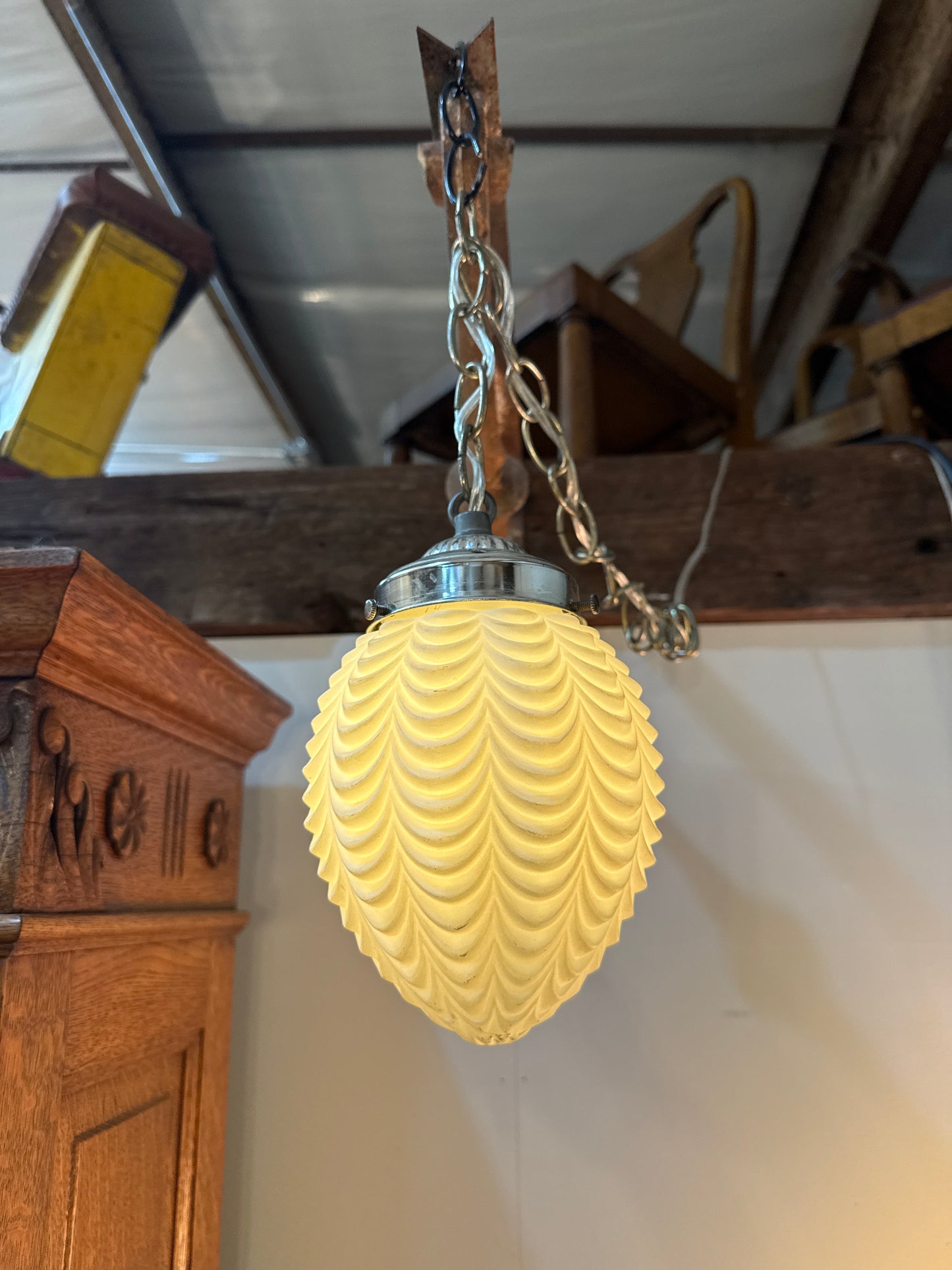 Art Deco Ribbed Pendant Light