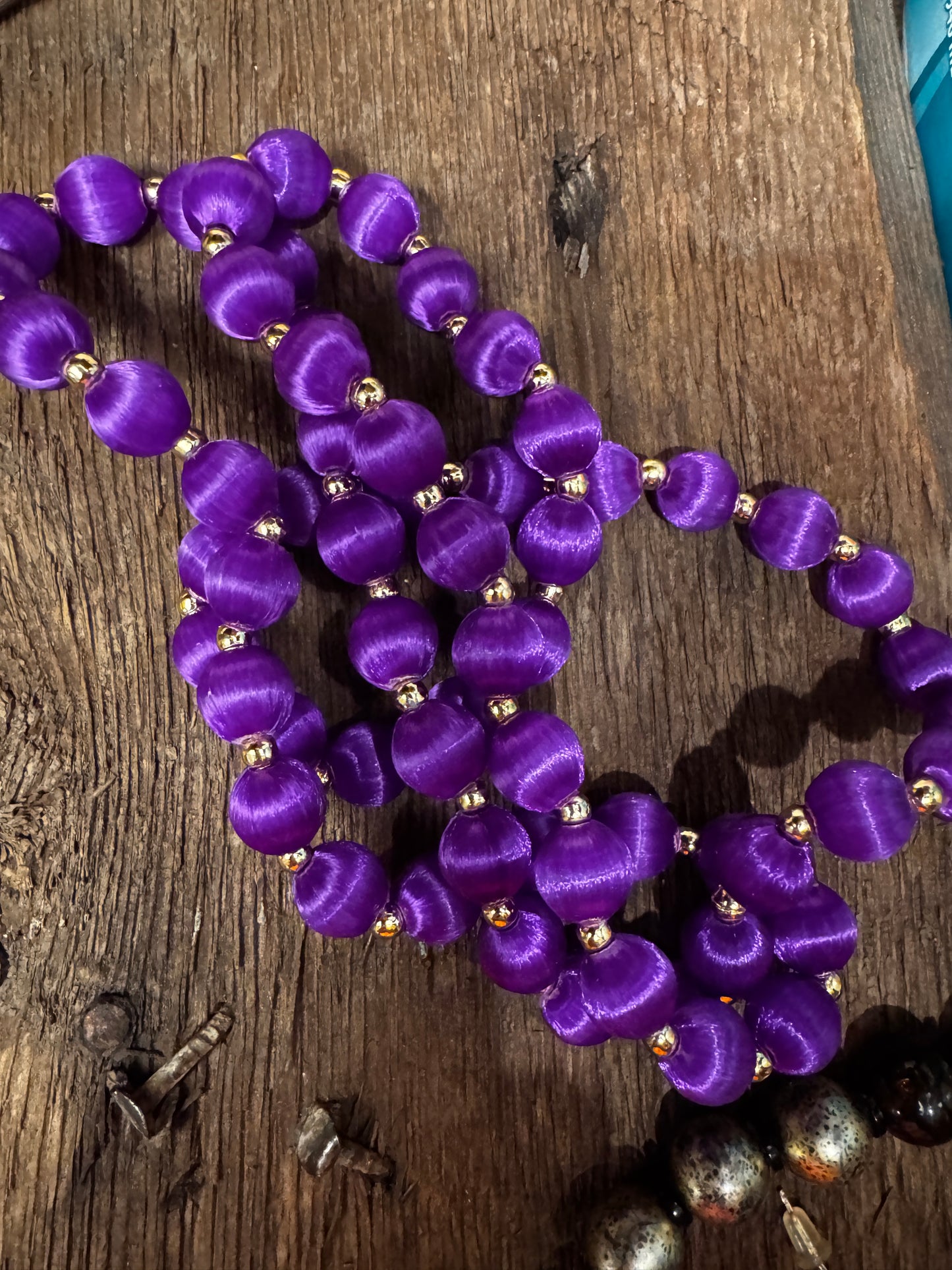 Vtg Silk Wrapped Bead Necklace csbh