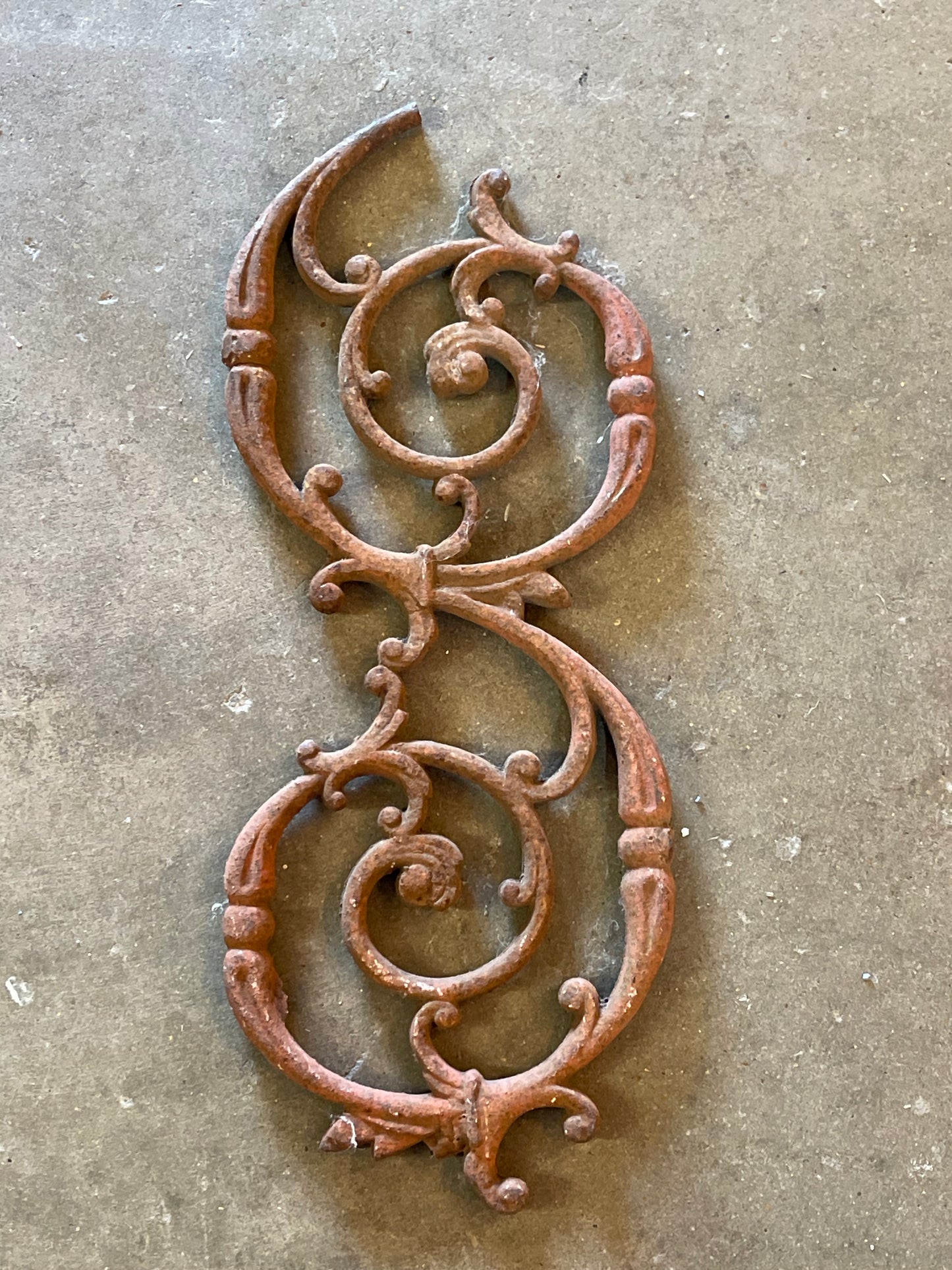 Architectural Salvage 19" Iron scroll work distressed rusty