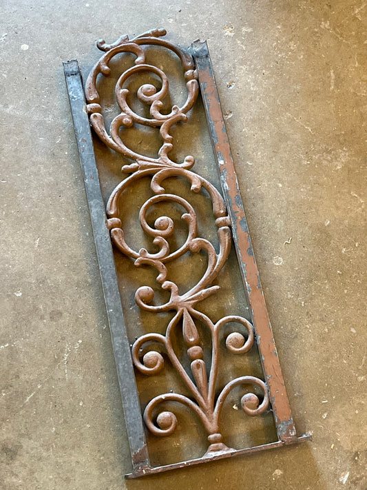 Architectural Salvage 28" Iron scroll work distressed rusty