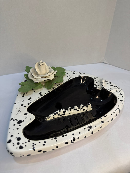 Vintage Retro Atlantic Mold Flower Ceramic Ashtray