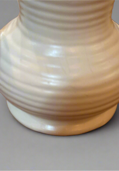 Vintage Haeger Pottery ribbed double handle 9.5" urn vase