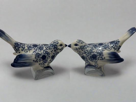 Bombay Company porcelain bird figurine, pair csbh