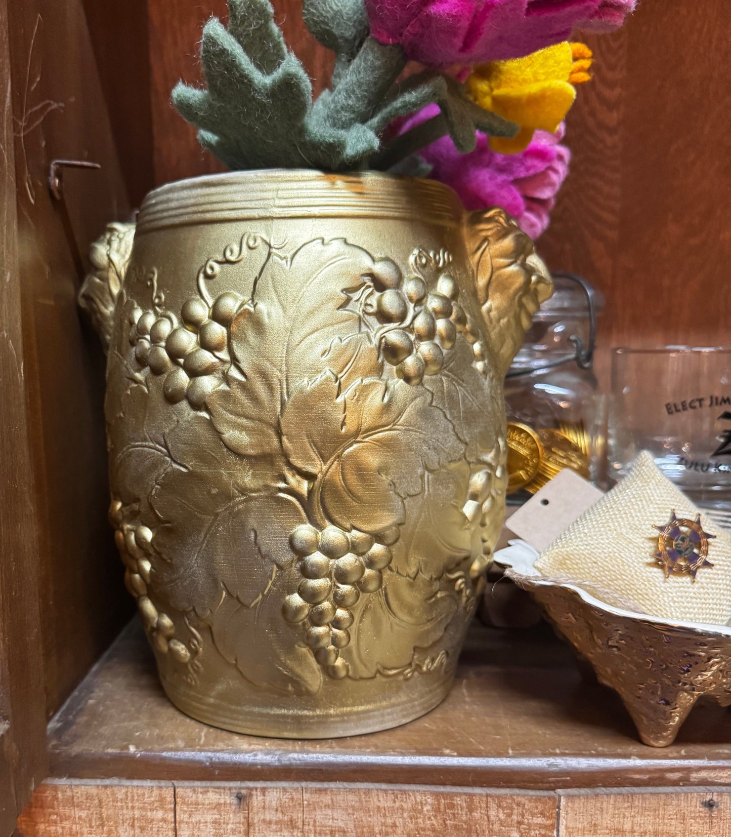 Vtg Bacchus Urn CSBH