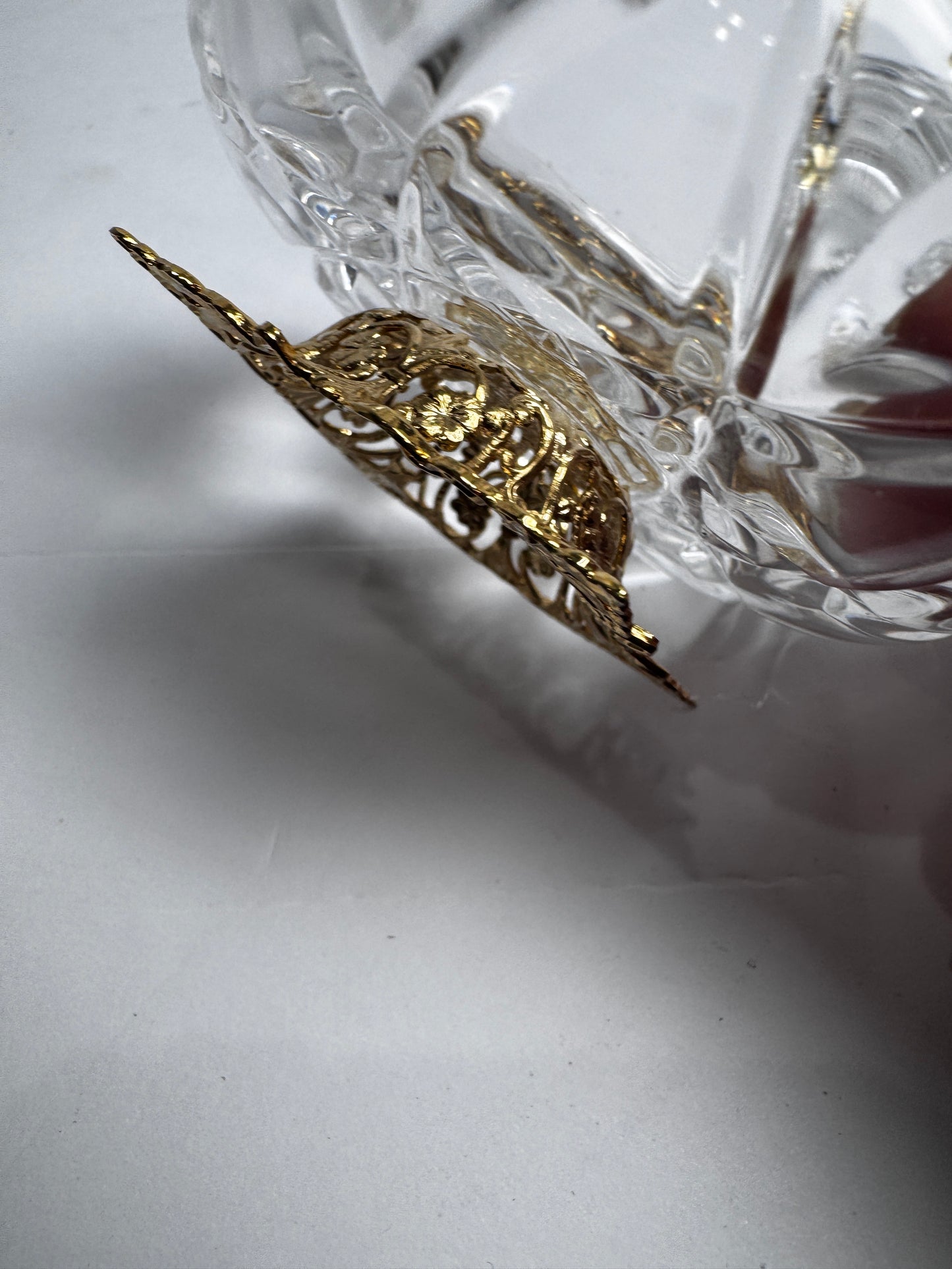 Killarney Crystal Lidded Trinket Box – 22ct Gold Finish Claddagh CSBH