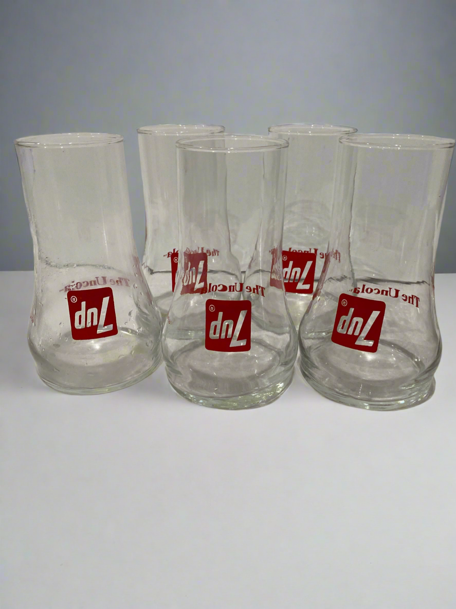 Vtg 7UP "The Uncola" drinking glass