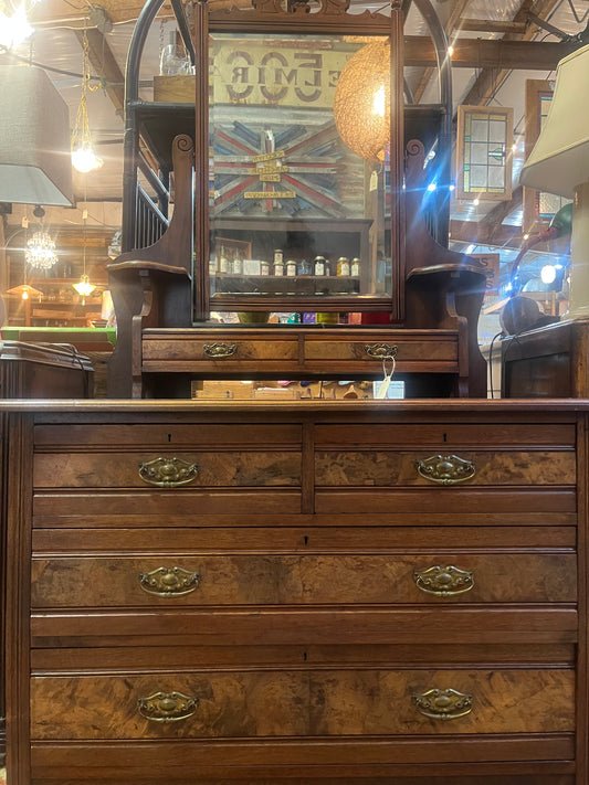 Victorian 4 Drawer Dresser w/ Mirror Top With Drawers