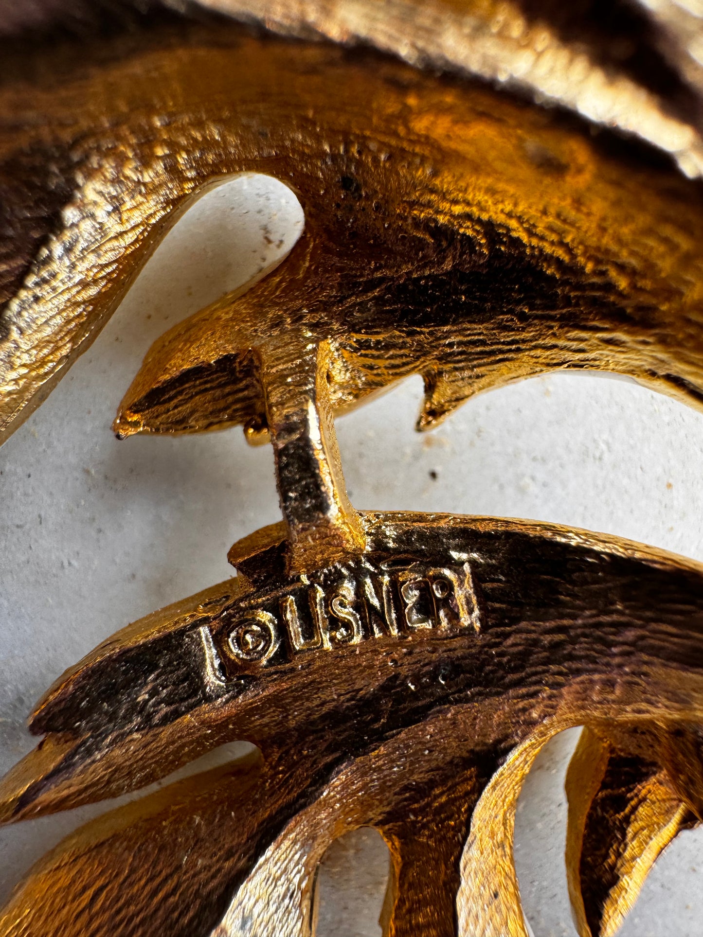 Lisner Leaf Pin CSBH