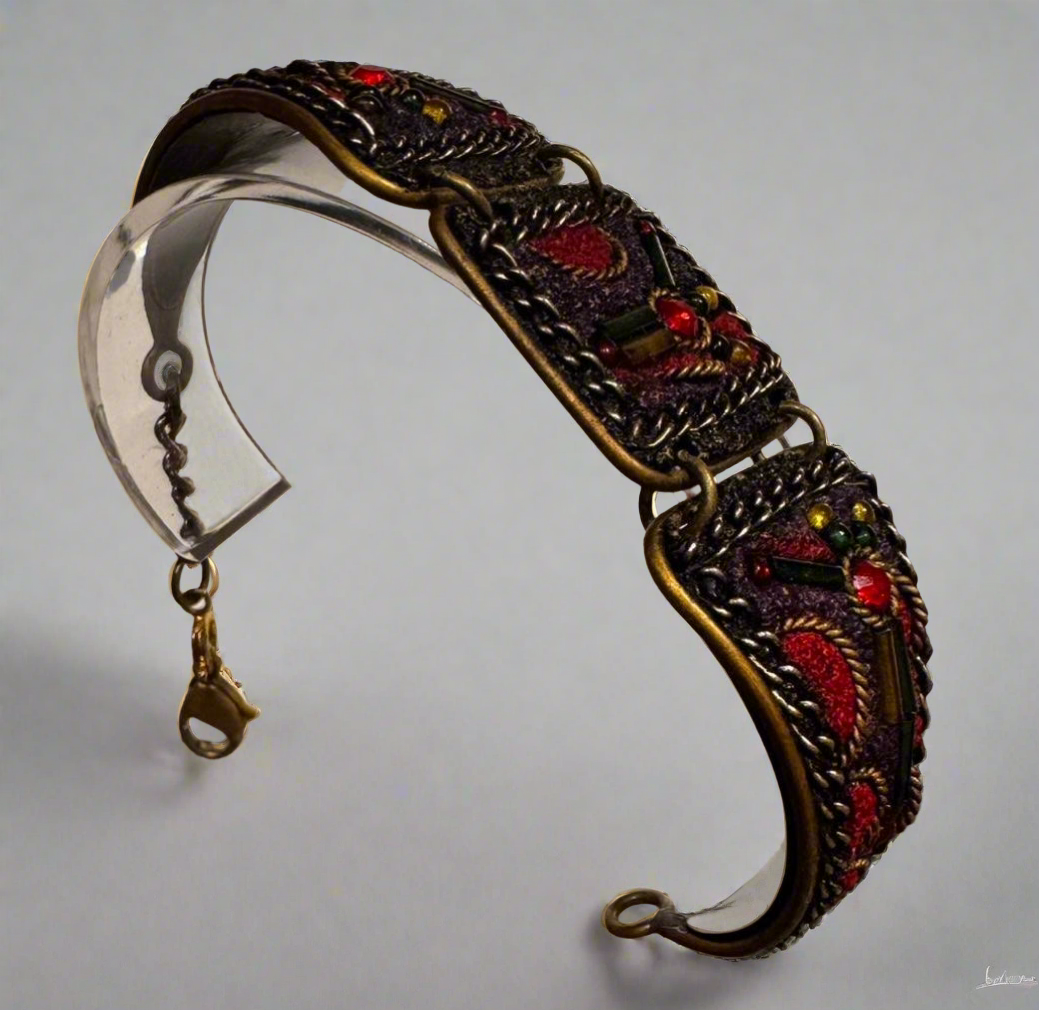 Vtg Bracelet csbh
