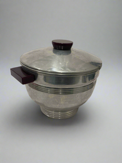 Vtg Bakelite handles and knob ice bucket