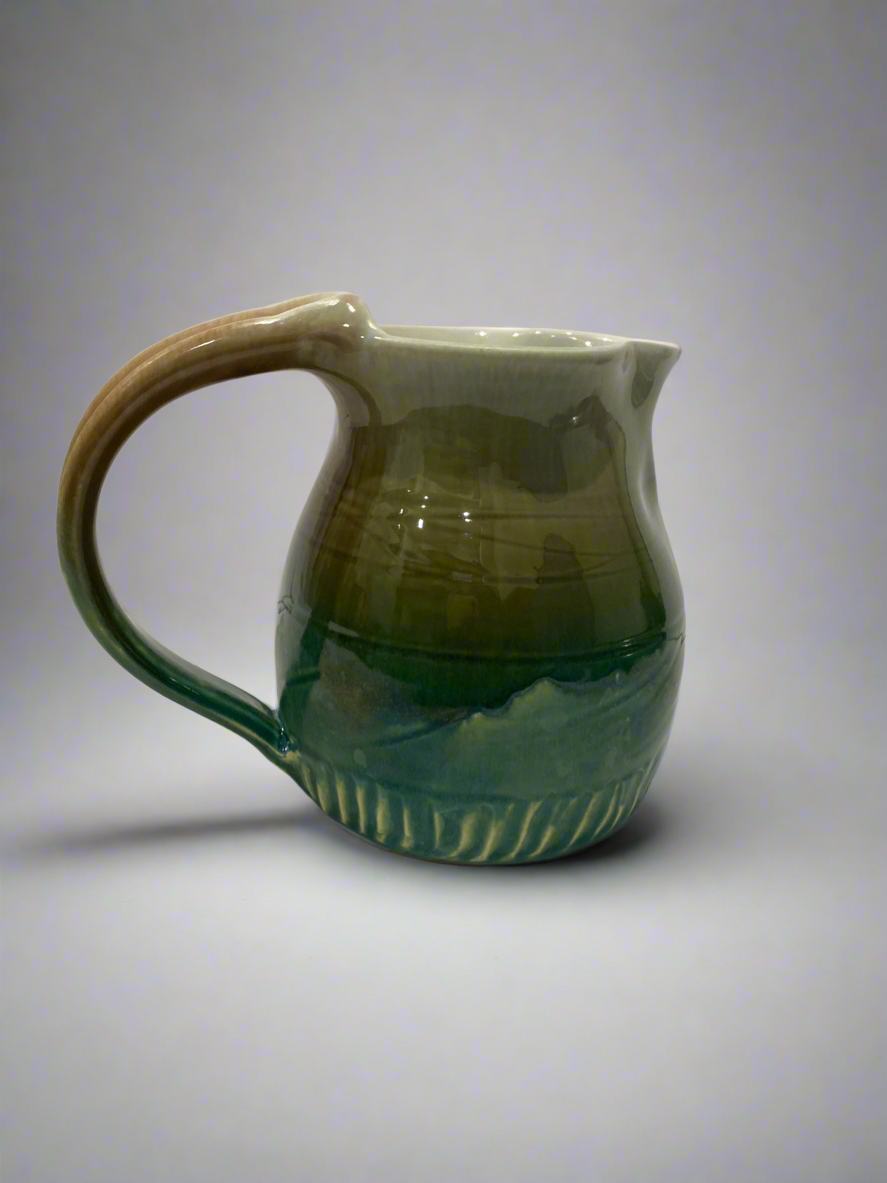Vtg ceramic pitcher