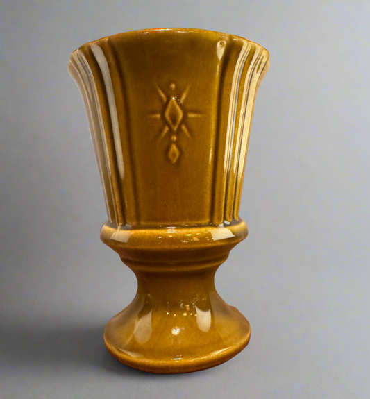 Vtg USA Pottery Ceramic Planter Vase