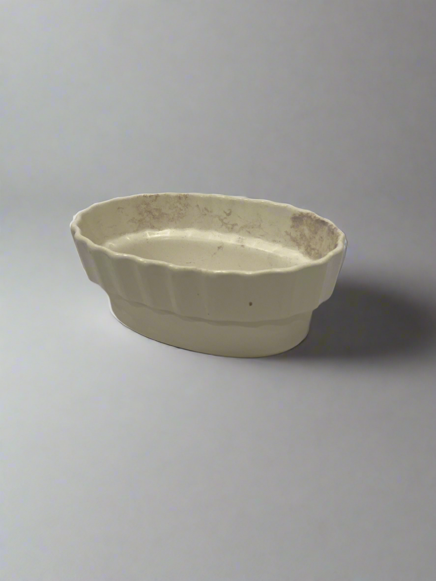 Vtg Oval Fluted Flower Dish