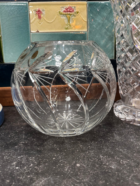 Macryl Rare Lawrence Pattern Crystal Bowl 7”