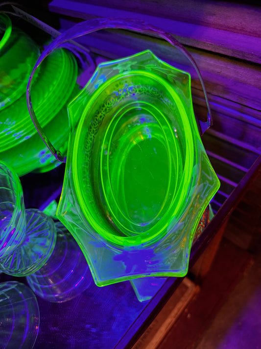 Uranium Wedding Basket CSBH