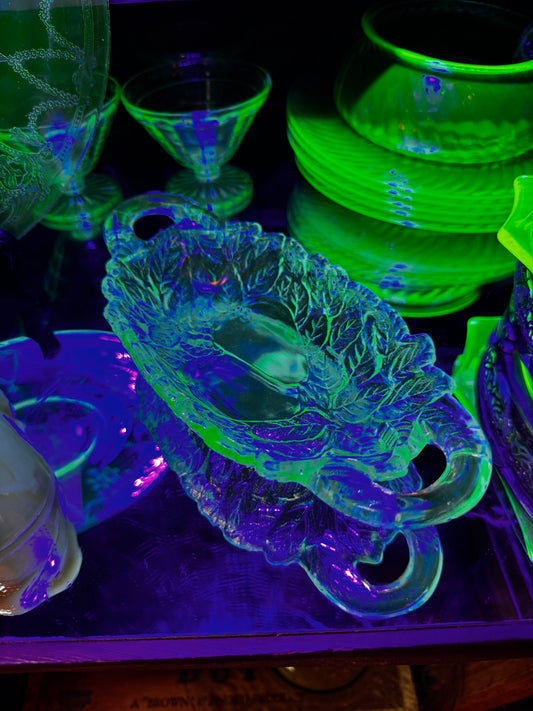 vtg Indiana Glass Pear dish CSBH