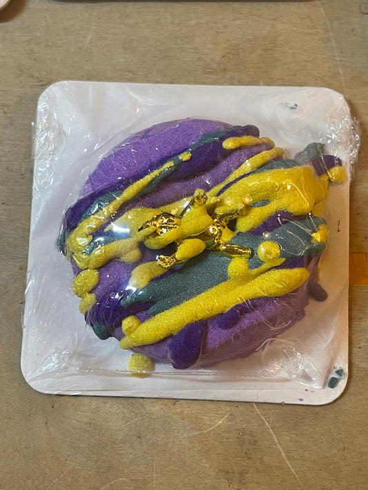 Bomb Treasures King Cake Bath Bomb