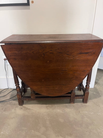 Oval Fold Out Leaf Trestle Table