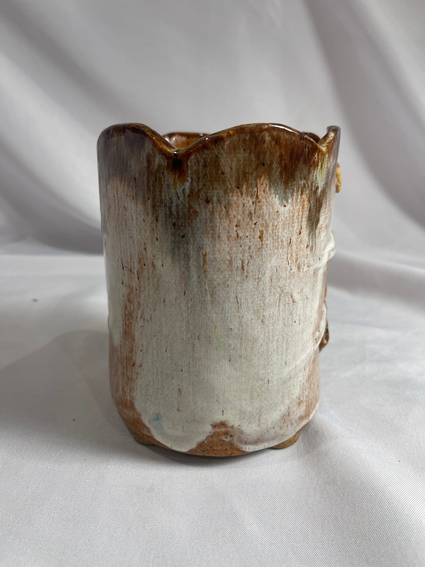 Vintage Handmade Ceramic Scalloped Goose Vase