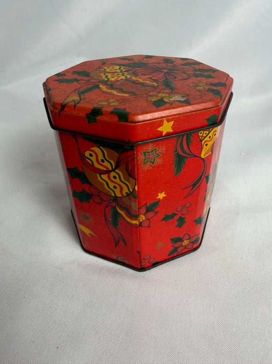 Vintage Octagonal tin Holiday Christmas box CSHW